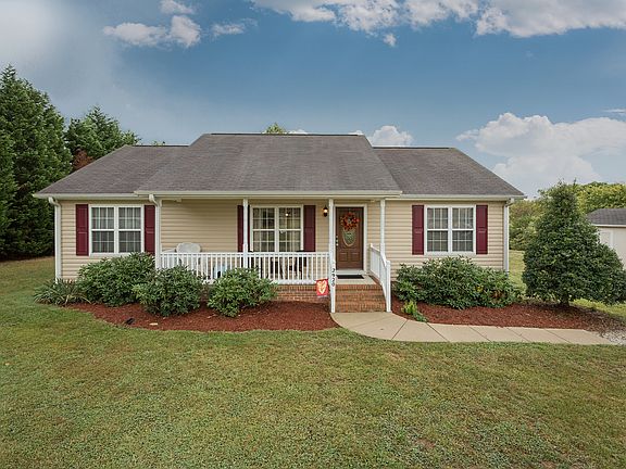 5th image of 2920 Mitchell Wood Dr