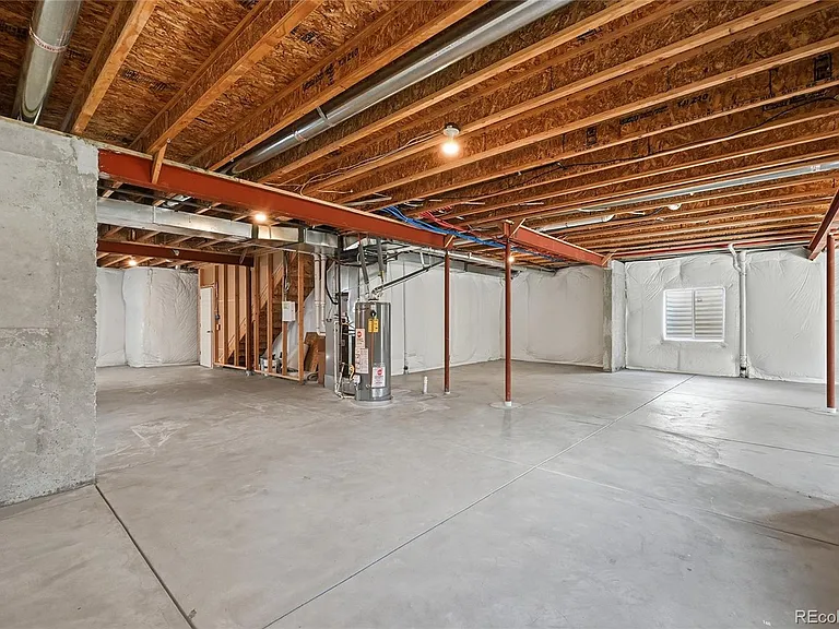 3645 Desert Ridge Cir — Photo 36