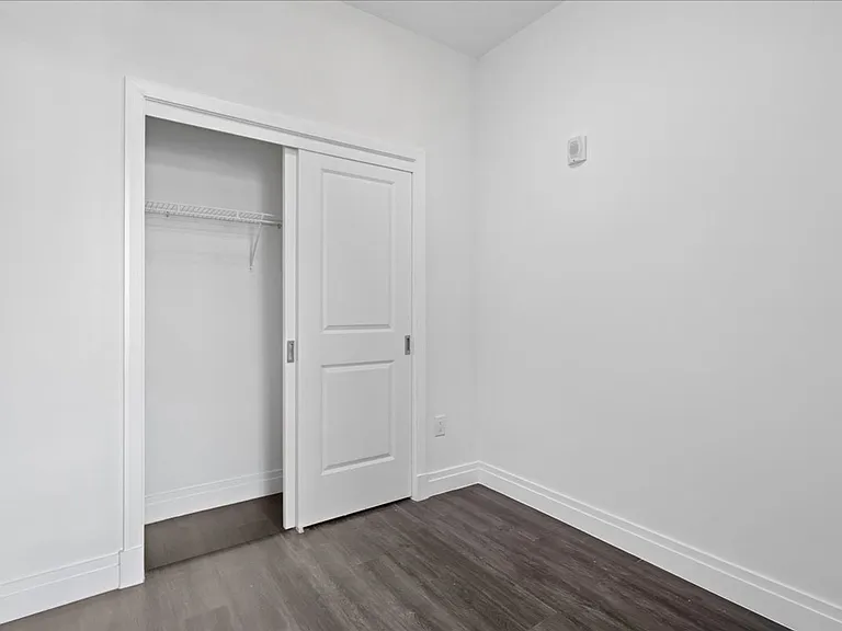 3225 Georgia Ave NW — Photo 17
