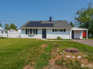 36 Charles Ter, Piscataway, NJ 08854