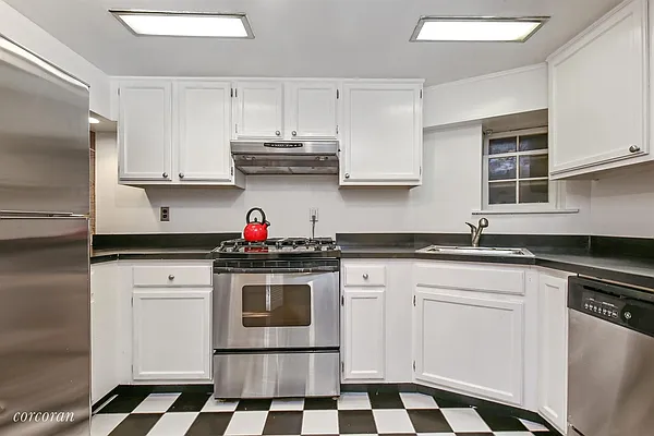 Sold by Corcoran | media 12