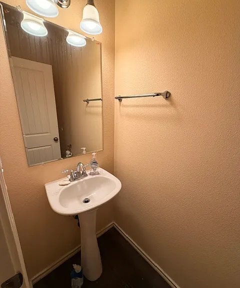 4876 NW Olivares Ter — Photo 8