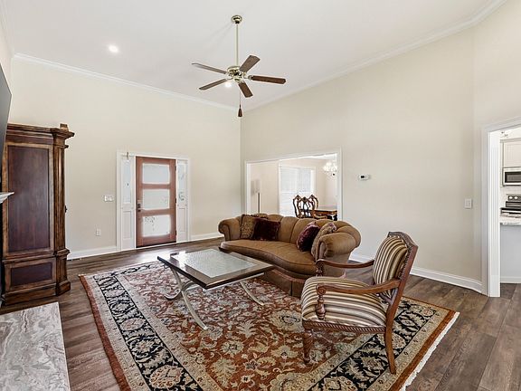5th image of 2117 Mangrove Dr