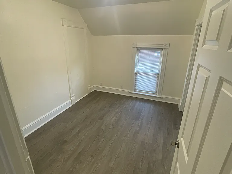 645 Central St #A — Photo 10