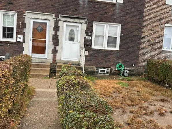 1040 S Lynbrook Rd, Collingdale, PA 19023