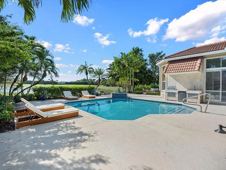 7557 Preserve Dr — Photo 29