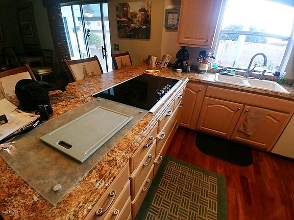 2nd image of 4947 E Flower Ave