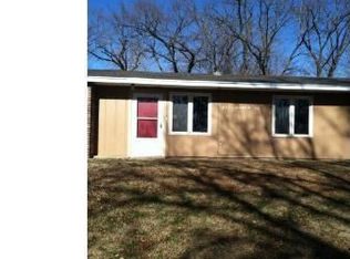 611 Birch St #E, Wakefield, KS 67487