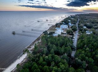 E Belle Fontaine Rd, Ocean Springs, MS 39564