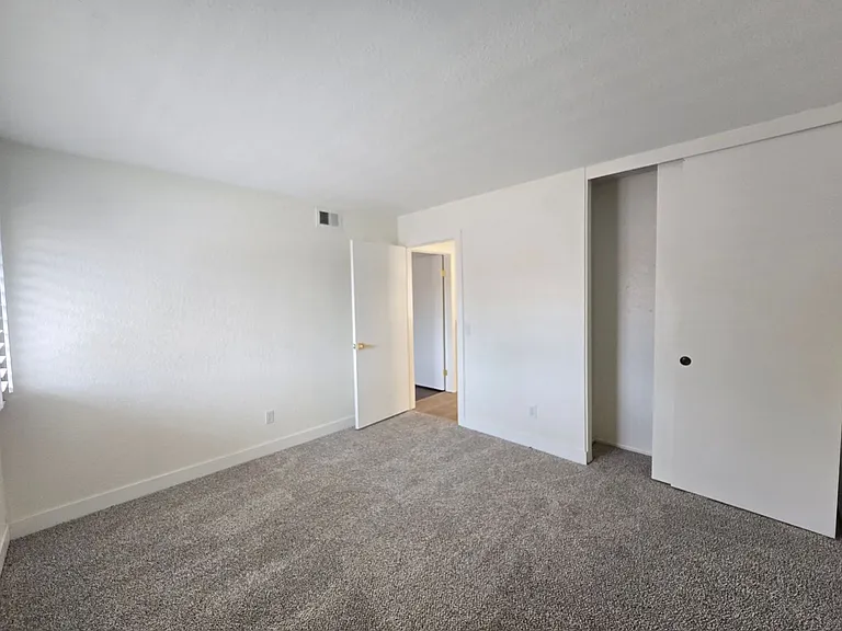 7061 Seville Way — Photo 15
