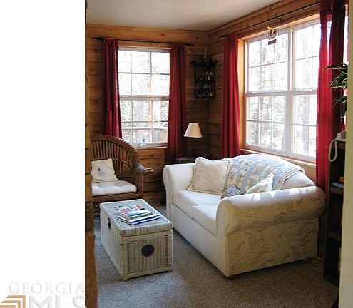 4th image of 544 Whippoorwill Ln