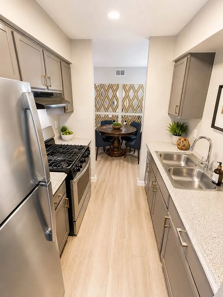 Volara Apartments — Photo 2