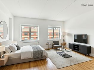 516 W 47th St APT S7C, New York, NY 10036