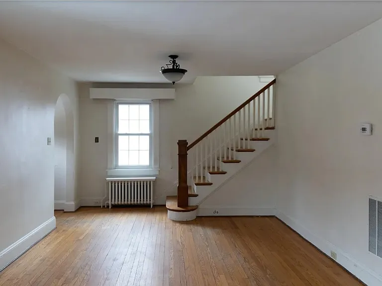 2203 Stadium Rd — Photo 26