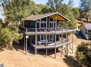 19011 Dyer Ct, Groveland, CA 95321