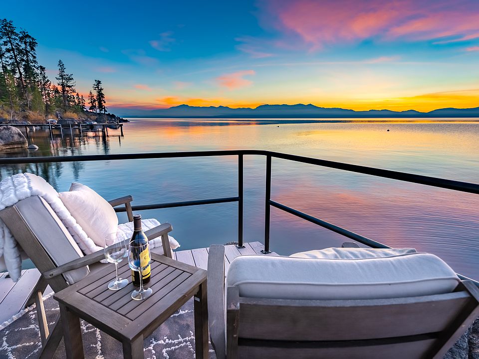 Plenty of intimate spaces to enjoy the sunsets & unmatched splendor of the Lake