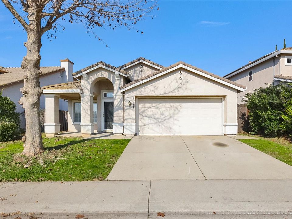 1st image of 8572 Heritage Hill Dr