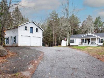 392 Bay Road, Brooklin, ME, 04616