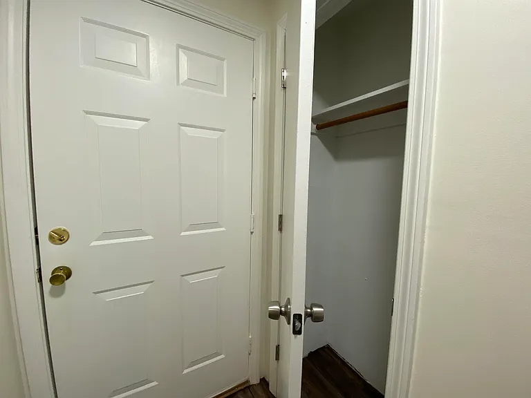 383 Huse Rd #35 — Photo 22