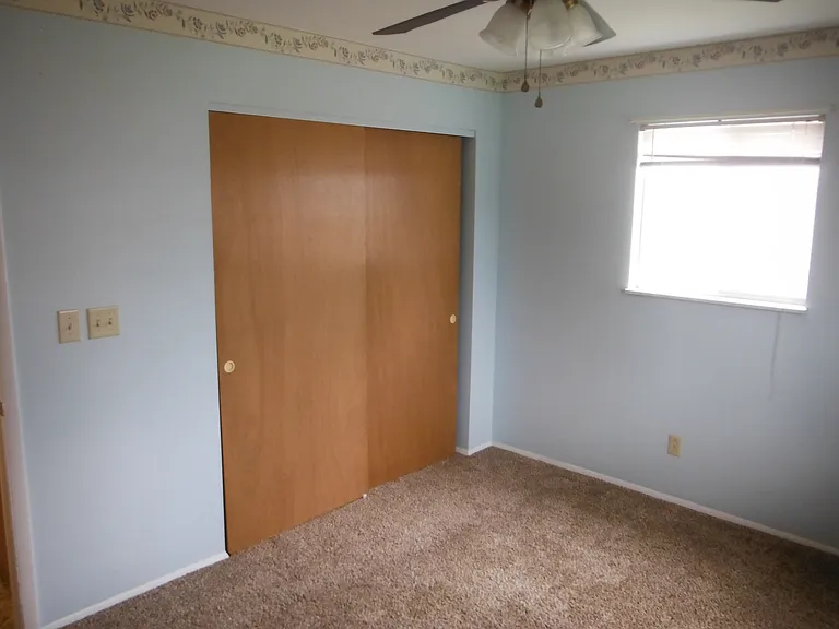 1624 Maumee Dr — Photo 12
