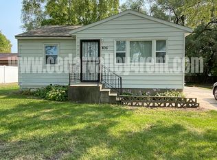 806 Ash St, Waterloo, IA 50703