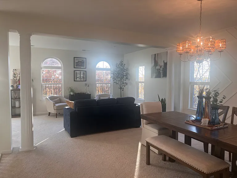 9360 Esplanade Ct #B — Photo 5