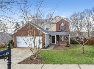 410 Revis Creek Ct, Simpsonville, SC 29681