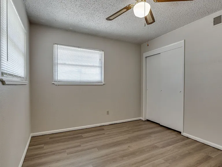 1805 Melody Dr — Photo 24