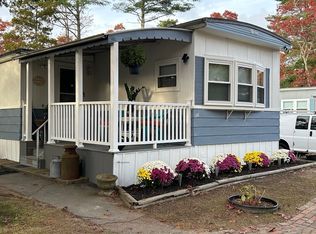 86 Great Hill Dr, West Wareham, MA 02576