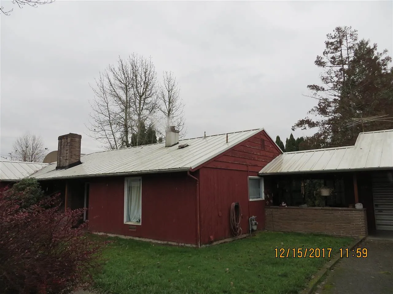 182 W Ida St photo 1