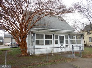 136 Fairview St, Riverside, NJ 08075