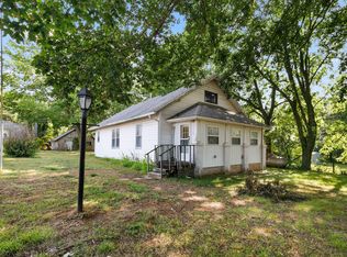 522 Highway W, Walnut Grove, MO 65770