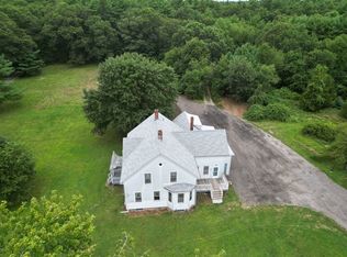 301 Hartley Rd, Rochester, MA 02770