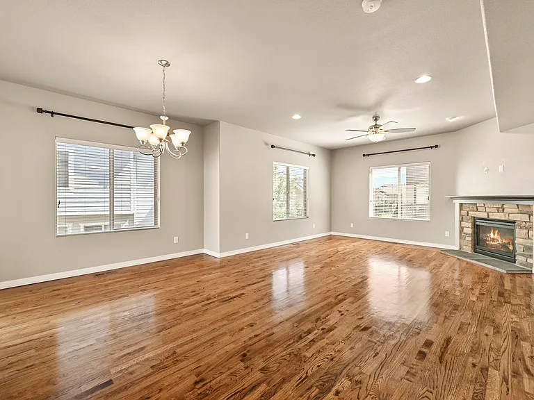 5651 Majestic Dr — Photo 5
