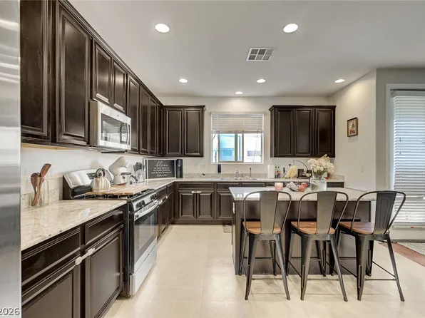 6580 Pine Hall Ave, Las Vegas, NV 89122