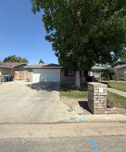 309 Sundance Ln — Photo 1