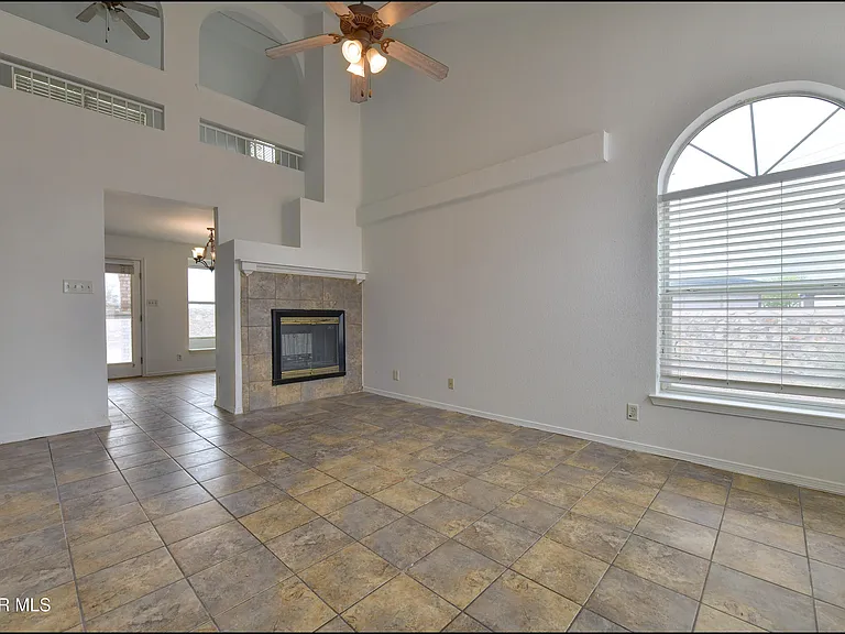 7958 Starry Night Dr — Photo 7