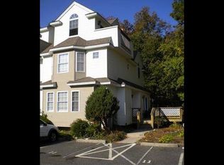 11 Courtland Ct, Egg Harbor Township, NJ 08234