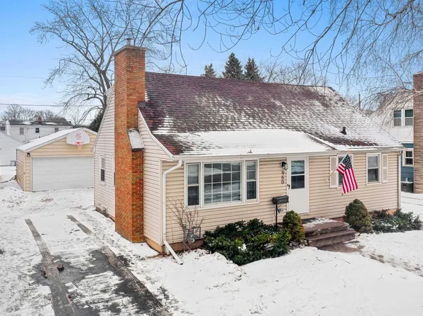 960 Higgins Ave, Neenah, WI 54956
