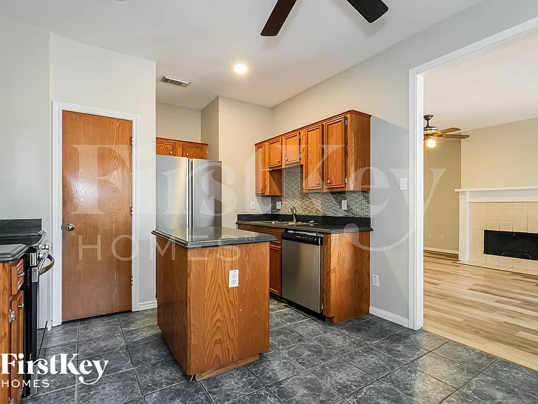 28752 Aloha Ln — Photo 8