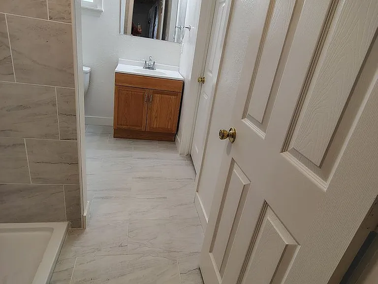 1351 Leonard Ave #A — Photo 19