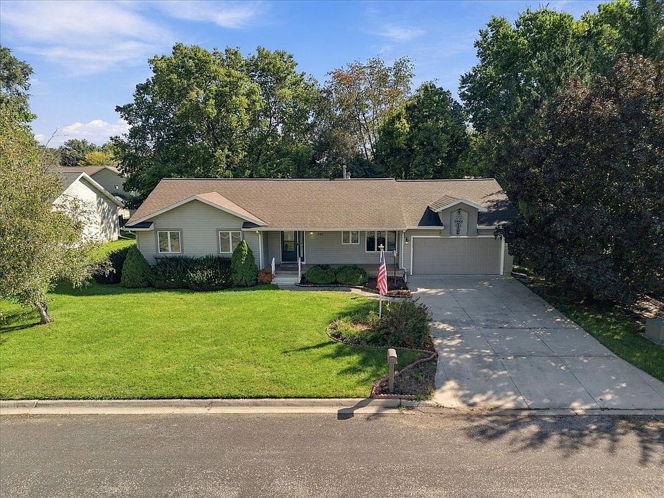 1st image of 701 Marsha Ln