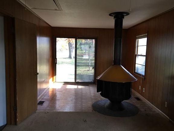 5th image of 11336 Highridge Dr