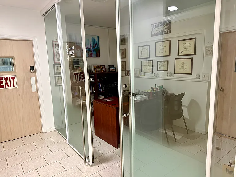 380 Park Ave #1 — Photo 6