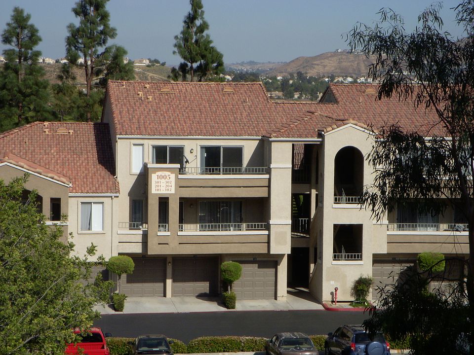 1015 La Terraza Cir UNIT 104, Corona, CA 92879 Zillow