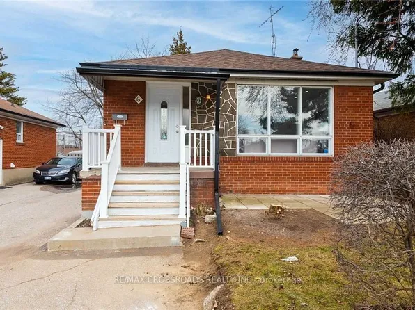 6 Larkhall Ave, Toronto, ON M1J 1V1