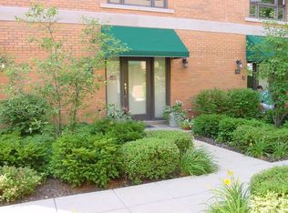 674 Vernon Ave, Glencoe, IL 60022