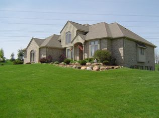 6299 High Valley Dr, White Lake, MI