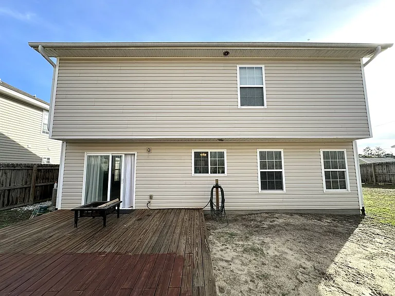 417 Eisenhower Dr — Photo 18