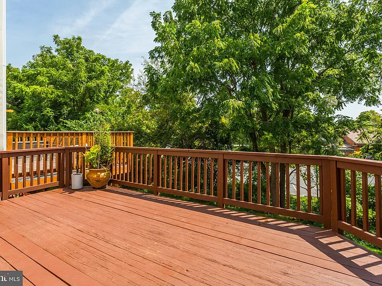 9197 Carriage House Ln #44 — Photo 24